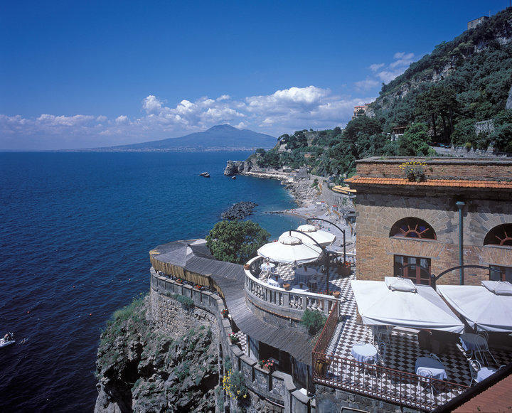 Hotel Scrajo Wellness & Mineral Spa Neapolitan Riviera Стая снимка